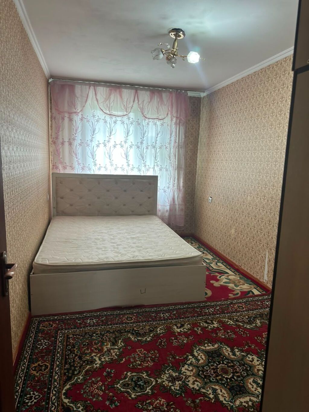 3 комнаты, 58 м², 1000 мелочей (Карпинка) 104 серия, 4 этаж, Косметический ремонт: фото 2