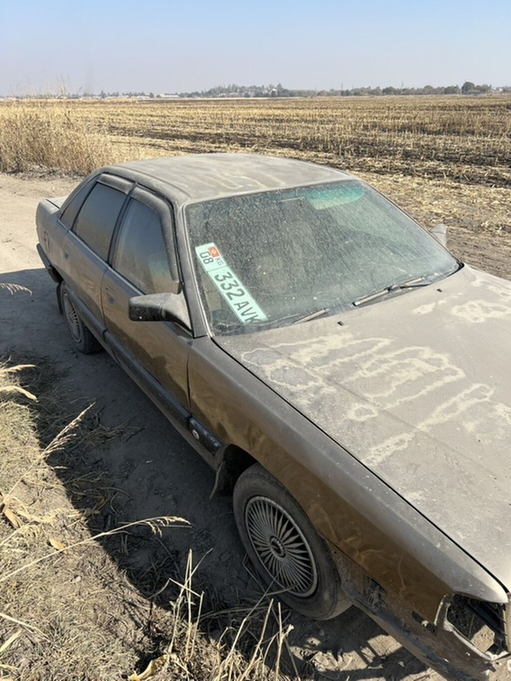 Audi 80: 1988 г., Механика, Бензин, Седан: фото 4