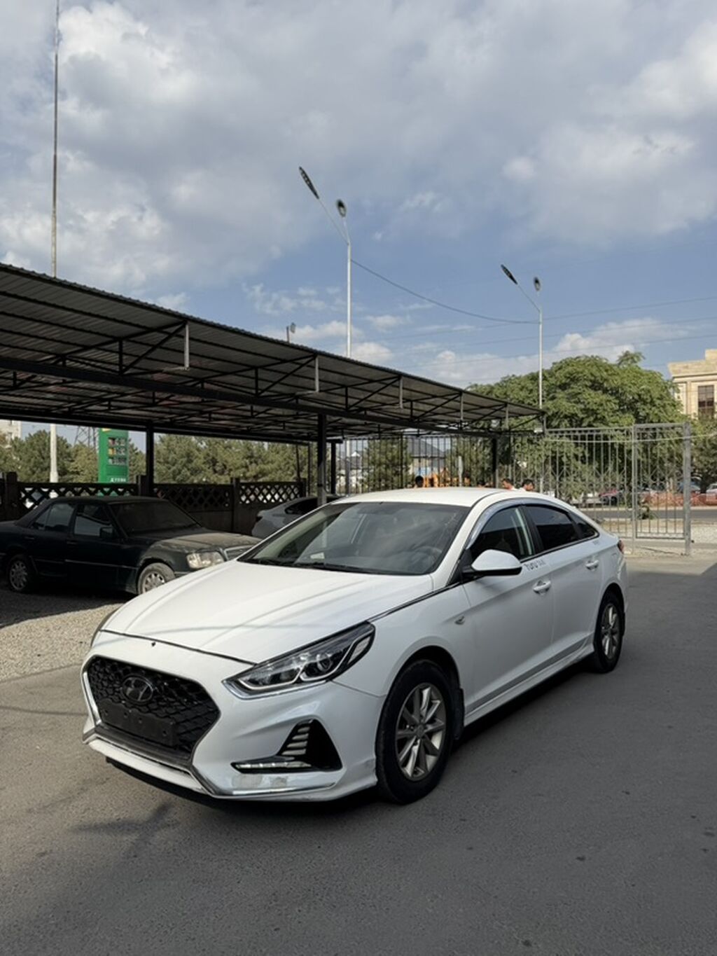 Hyundai Sonata: 2020 г., 2 л, Автомат, Газ, Седан: фото 2