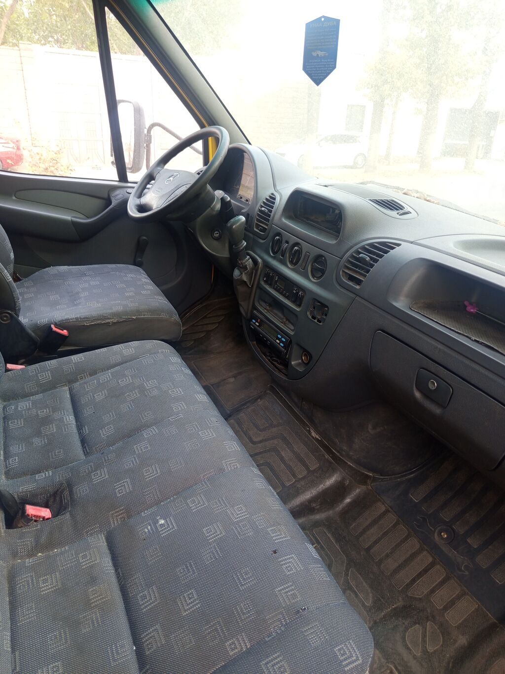 Mercedes-Benz Спринтер: 2004 г., 2.7 л, Механика, Дизель, Бус: фото 2