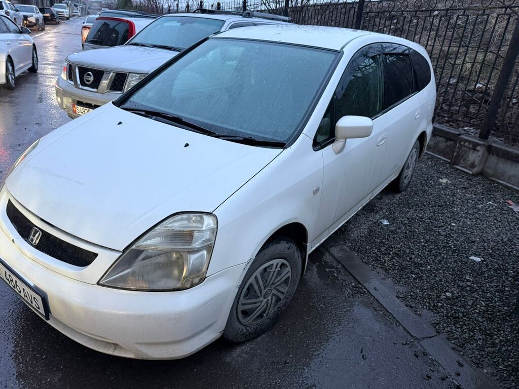 Honda Stream: 2002 г., 1.7 л, Автомат, Бензин, Минивэн: фото 2