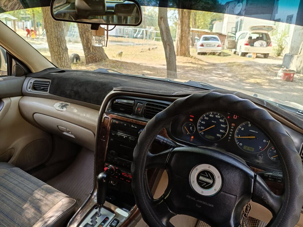 Subaru Legacy: 1999 г., 2.5 л, Автомат, Газ, Универсал: фото 7