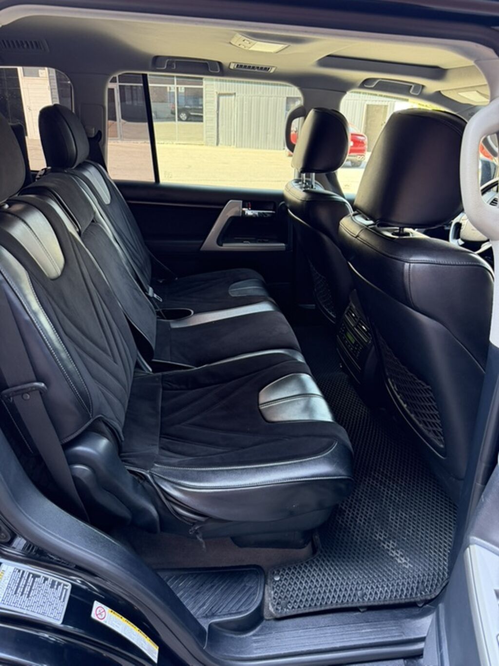 Toyota Land Cruiser: 2013 г., 4.6 л, Автомат, Бензин, Внедорожник: фото 5
