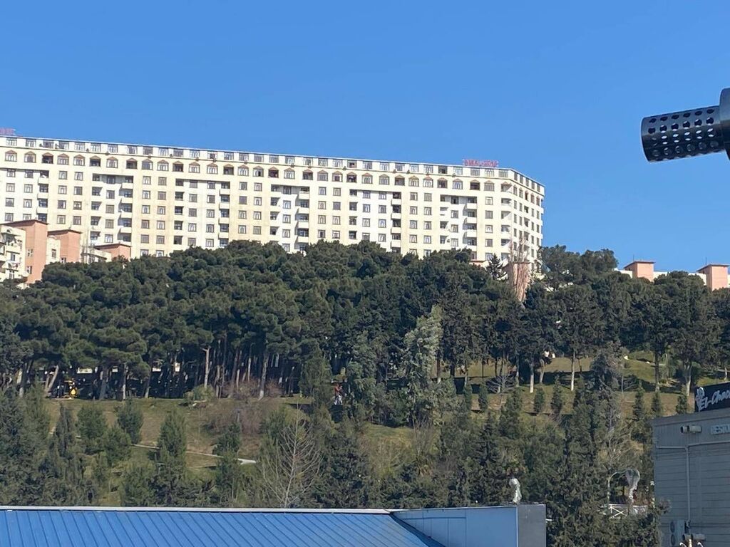 Əhmədlidə 3 otaqlı köhnə tikili mənzil satılır, 65 m², 179 000 AZN, şəkil 2 / 12
