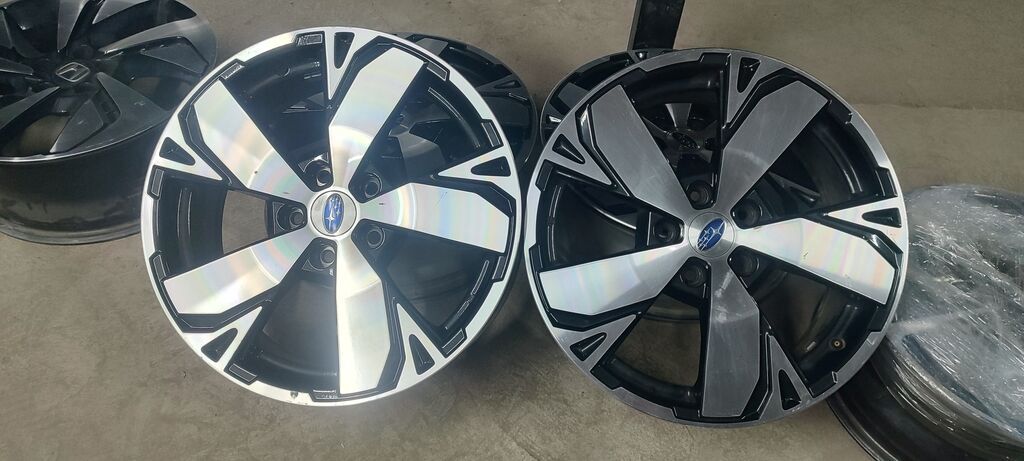 Литые Диски R 18 Subaru, Комплект, отверстий - 5, Б/у: фото 2