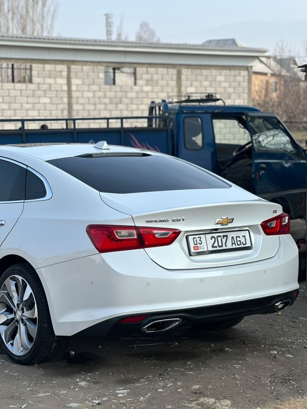 Chevrolet Malibu: 2017 г., 2 л, Автомат, Бензин, Седан: фото 2