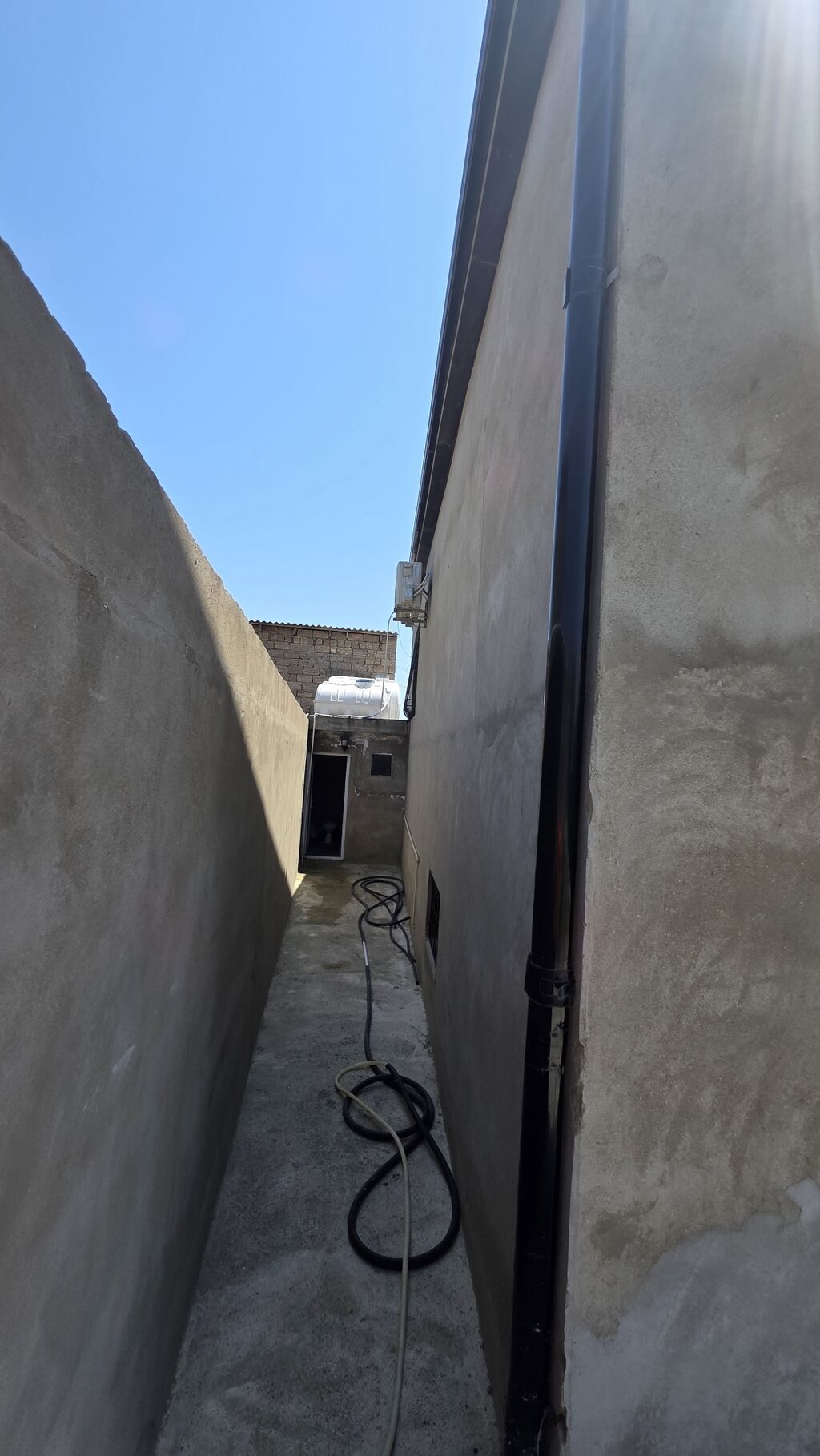 3 otaqlı, 120 kv. m, Yeni təmirli