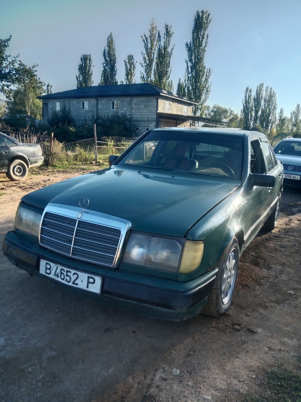 Mercedes-Benz W124