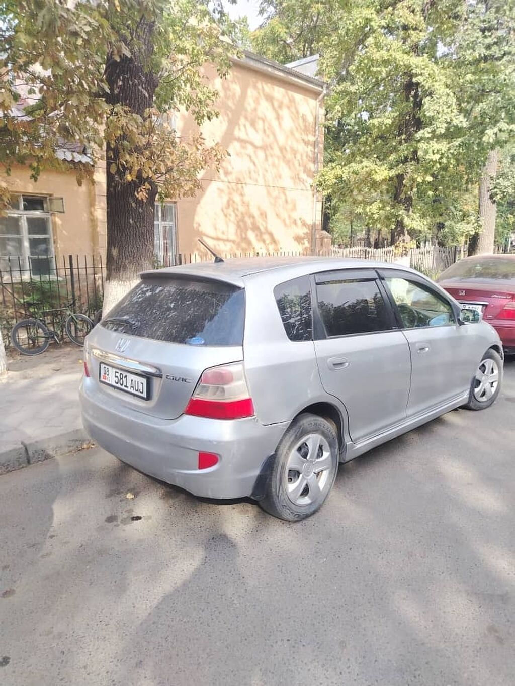 Honda Civic: 2004 г., Автомат, Бензин, Хэтчбэк: фото 6