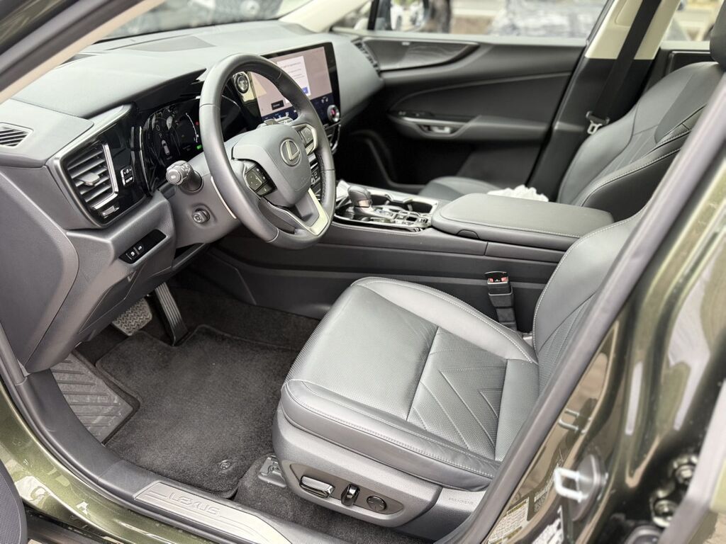 Lexus NX: 2022 г., 2.5 л, Автомат, Гибрид, Кроссовер: фото 3