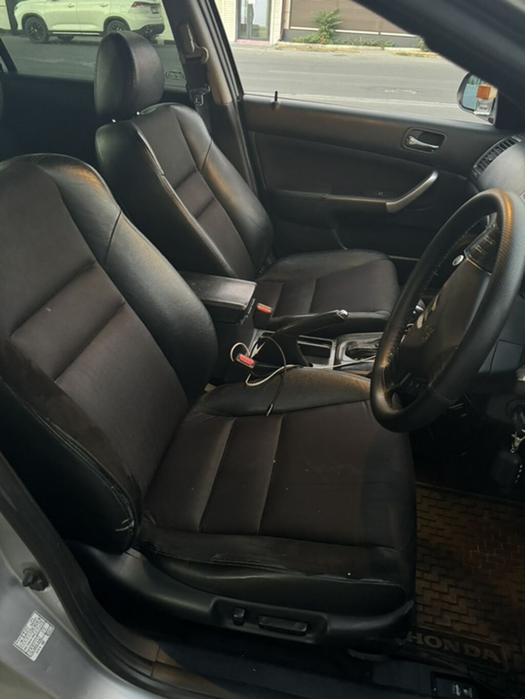 Honda Accord: 2003 г., 2.4 л, Автомат, Бензин, Седан: фото 8