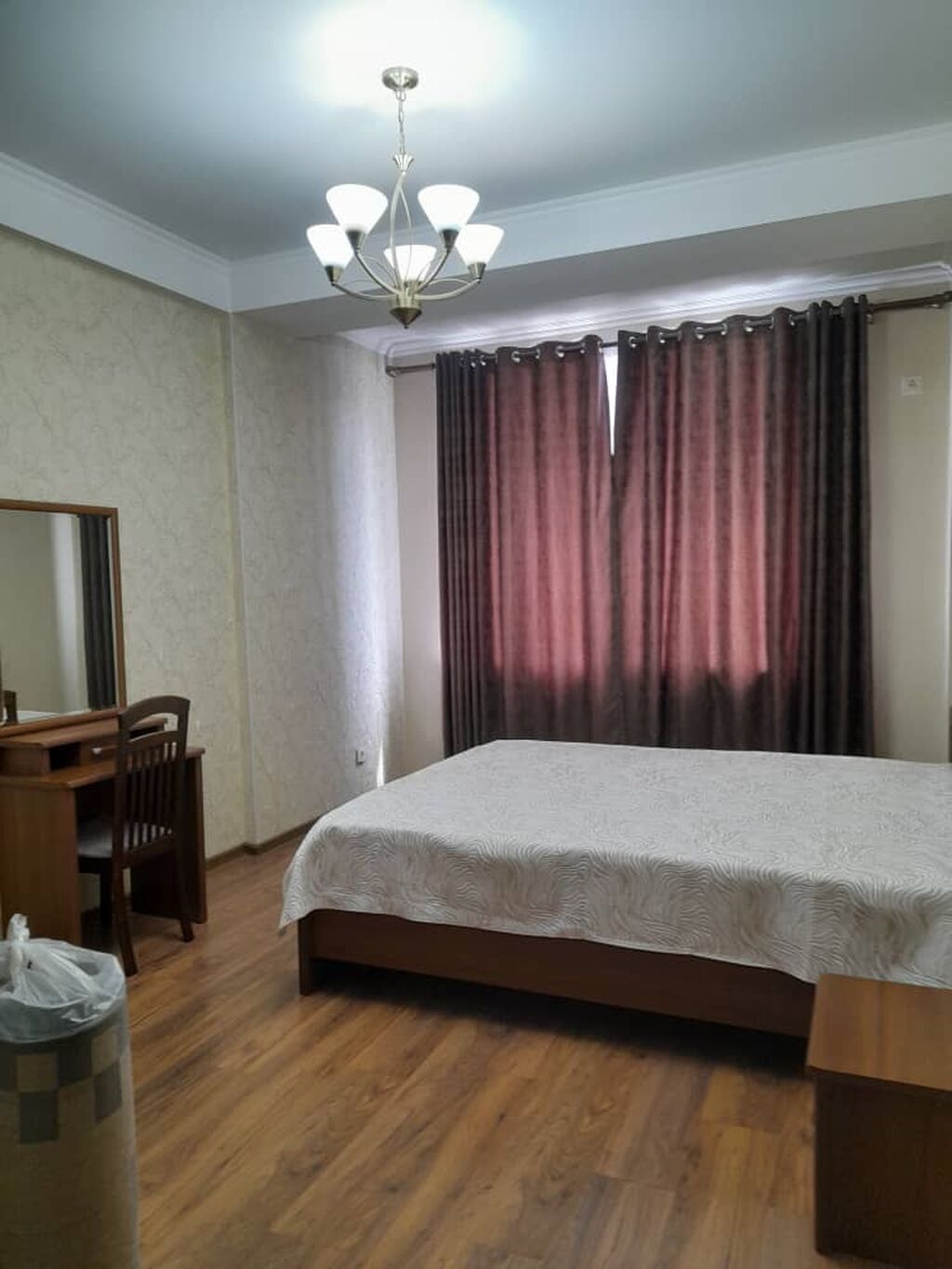 3 комнаты, Бишкек Парк ТРЦ Риэлтор, Без животных, от 1 года: фото 1