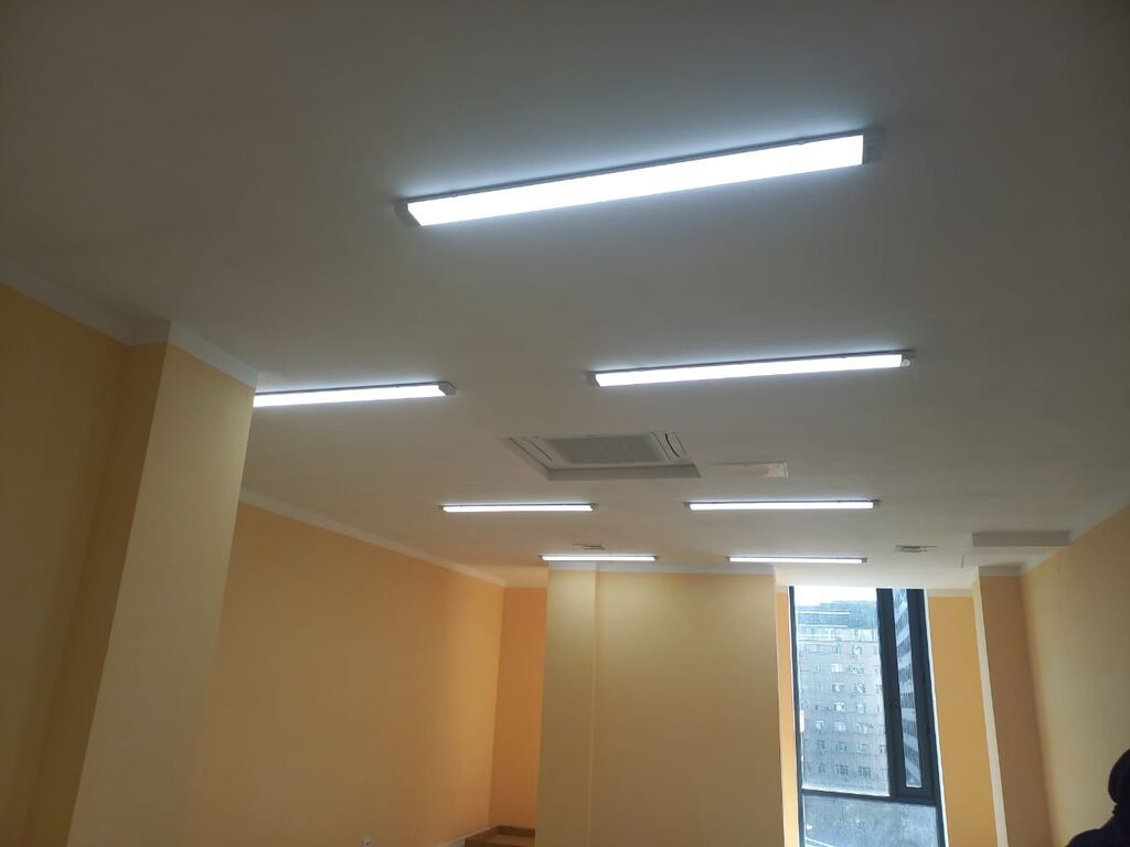 Аренда офисов, 55 м², В бизнес центре