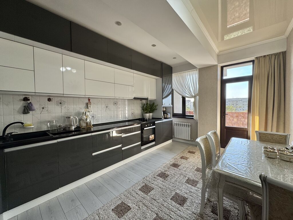 3 комнаты, 113 м², Элитка, 8 этаж, Евроремонт: фото 6