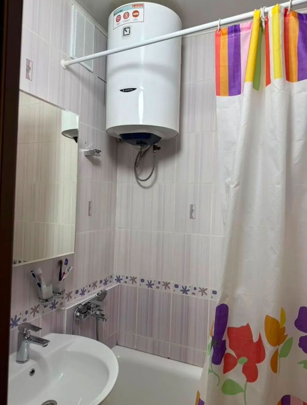3 комнаты, 70 м², Элитка, 5 этаж, Дизайнерский ремонт — фото 5