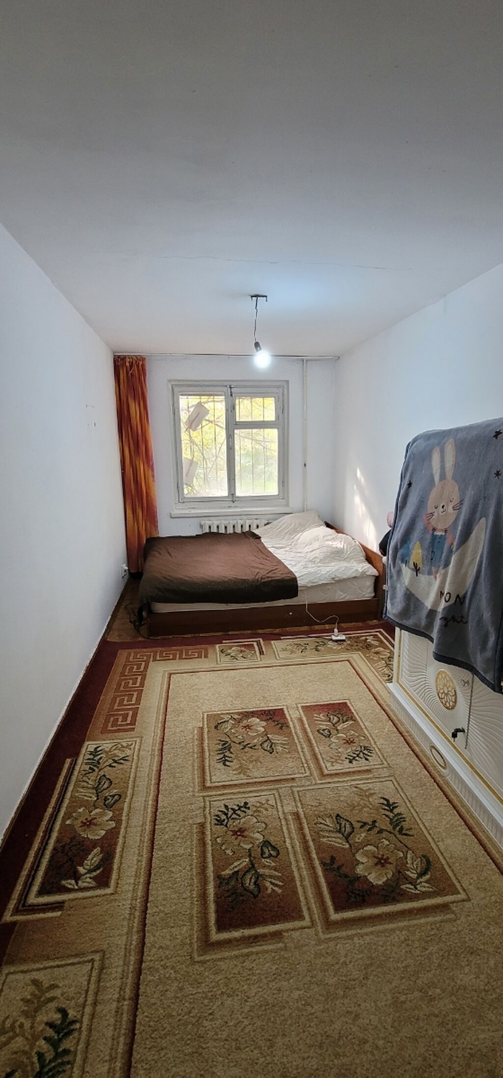 3 комнаты, 56 м², Центральная мечеть 104 серия, 2 этаж, Старый ремонт