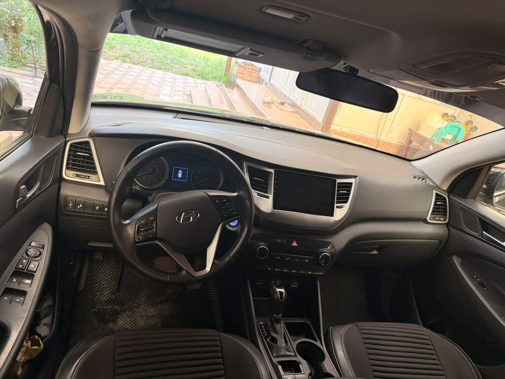 Hyundai Tucson: 2019 г., 1.6 л, Автомат, Бензин, Кроссовер: фото 3