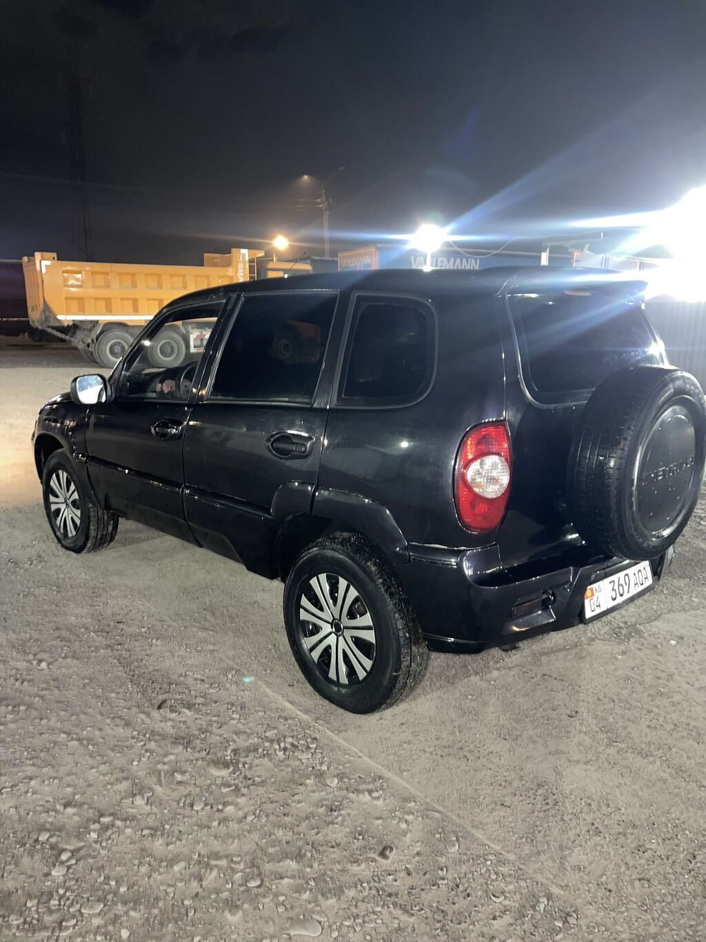 Chevrolet Niva: 2006 г., 1.7 л, Механика, Бензин, Внедорожник: фото 3