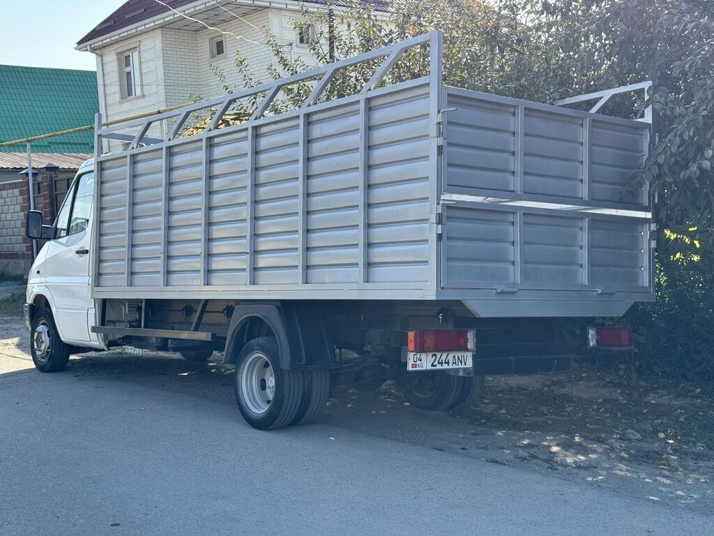 Mercedes-Benz Спринтер: 1997 г., 2.9 л, Механика, Дизель, Фургон: фото 3