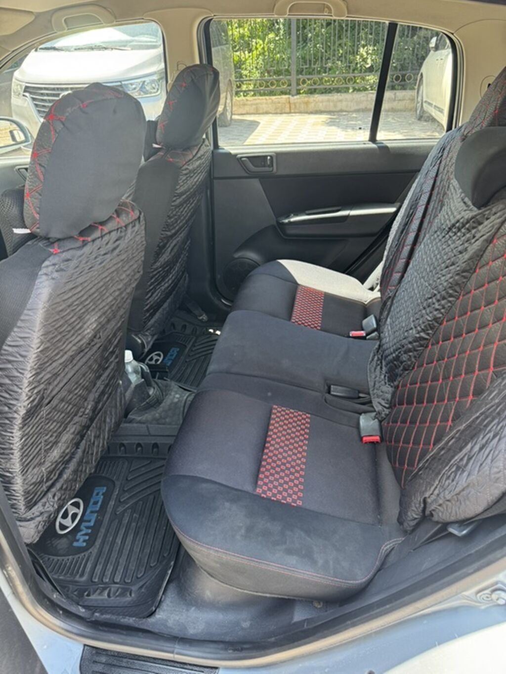 Hyundai Getz: 2005 г., 1.6 л, Автомат, Бензин, Хэтчбэк: фото 3