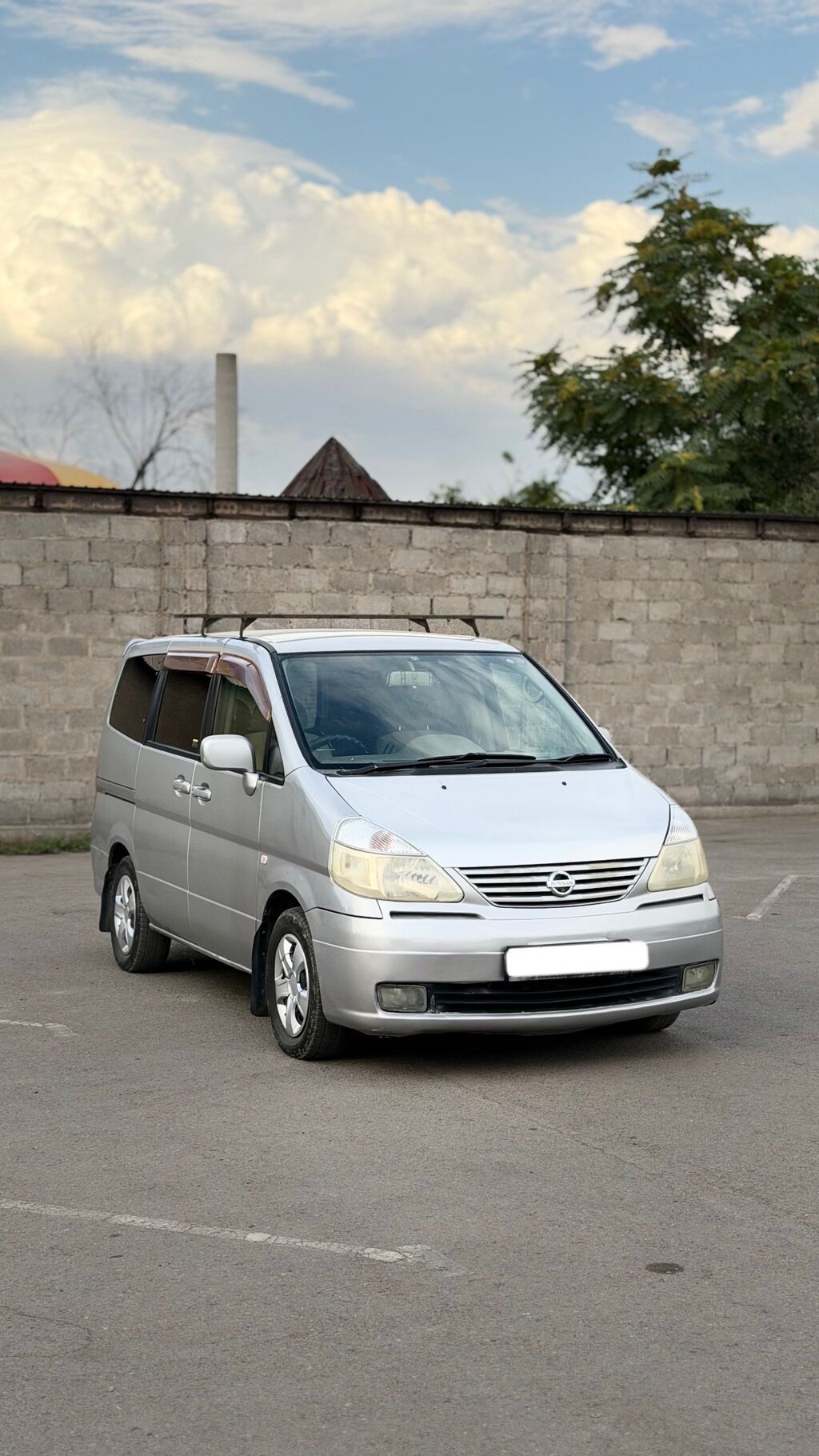Nissan Serena: 2002 г., 2 л, Вариатор, Газ, Минивэн: фото 2