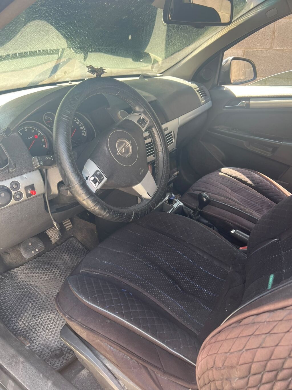 Opel Astra: 2014 г., 1.8 л, Механика, Бензин, Универсал: фото 6
