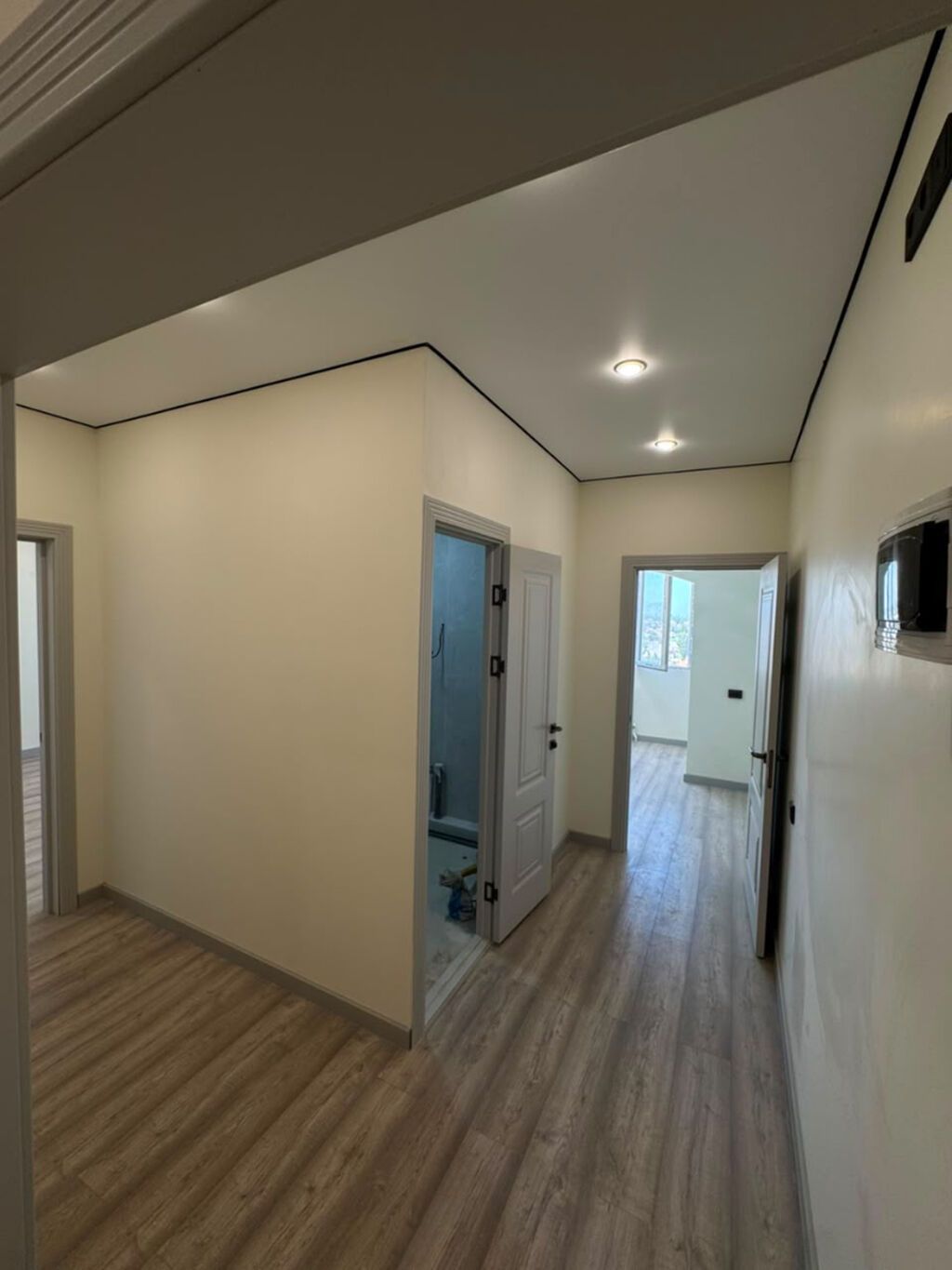 3 комнаты, 90 м², Киргизия 2 ж/м 106 серия улучшенная, 8 этаж, Свежий ремонт: фото 5