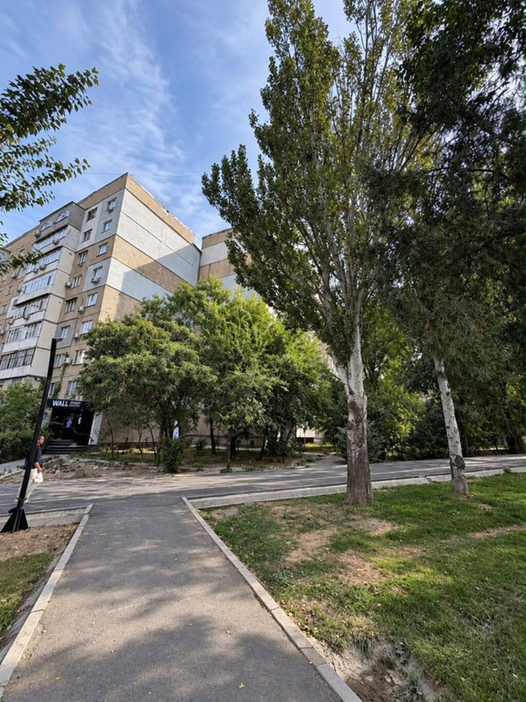 3 комнаты, 82 м², Асанбай мкр 106 серия, 2 этаж, Дизайнерский ремонт: фото 3