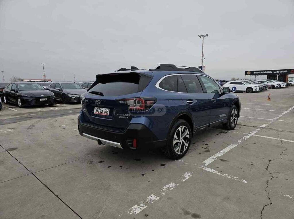 Subaru Outback: 2021 г., 2.5 л, Вариатор, Бензин, Универсал: фото 4