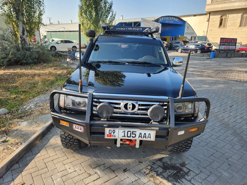 Toyota Land Cruiser: 2001 г., 4.5 л, Механика, Бензин, Внедорожник: фото 3