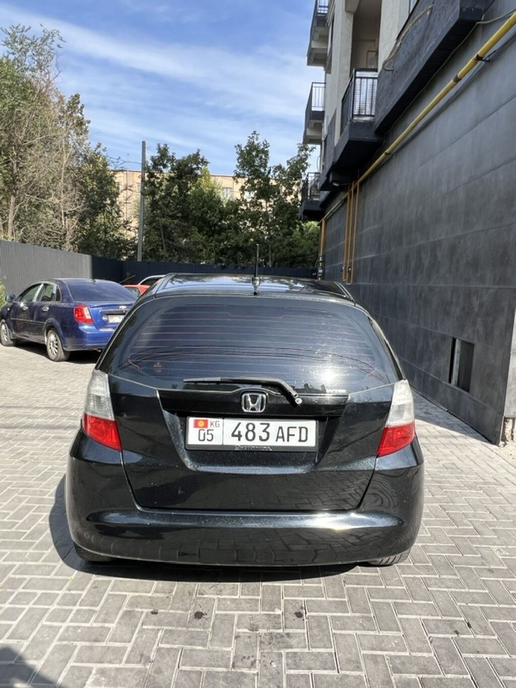 Honda Fit: 2009 г., Механика, Бензин, Хэтчбэк: фото 4