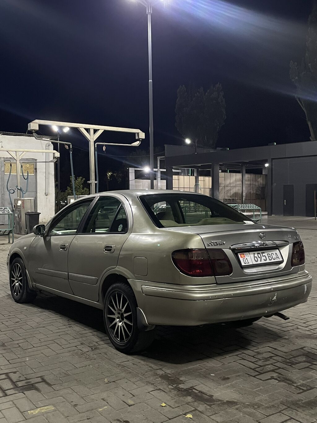 Nissan Sylphy: 2002 г., 1.8 л, Автомат, Бензин, Седан: фото 5