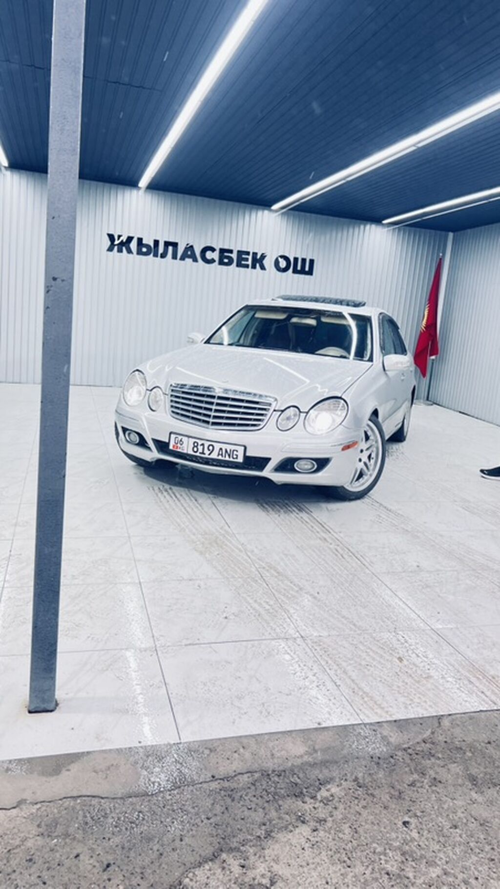 Mercedes-Benz E-Class: 2002 г., 5 л, Автомат, Бензин, Седан: фото 4
