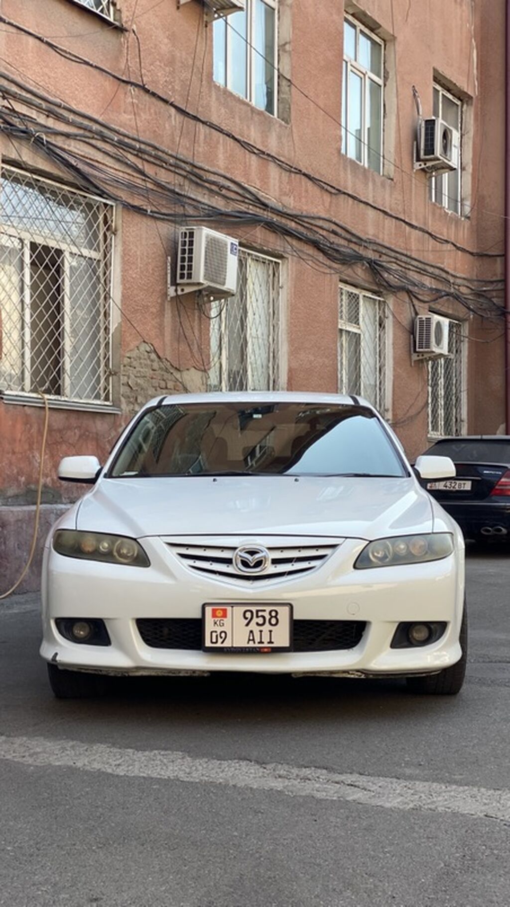 Mazda Atenza: 2003 г., 2.3 л, Автомат, Газ, Универсал: фото 2