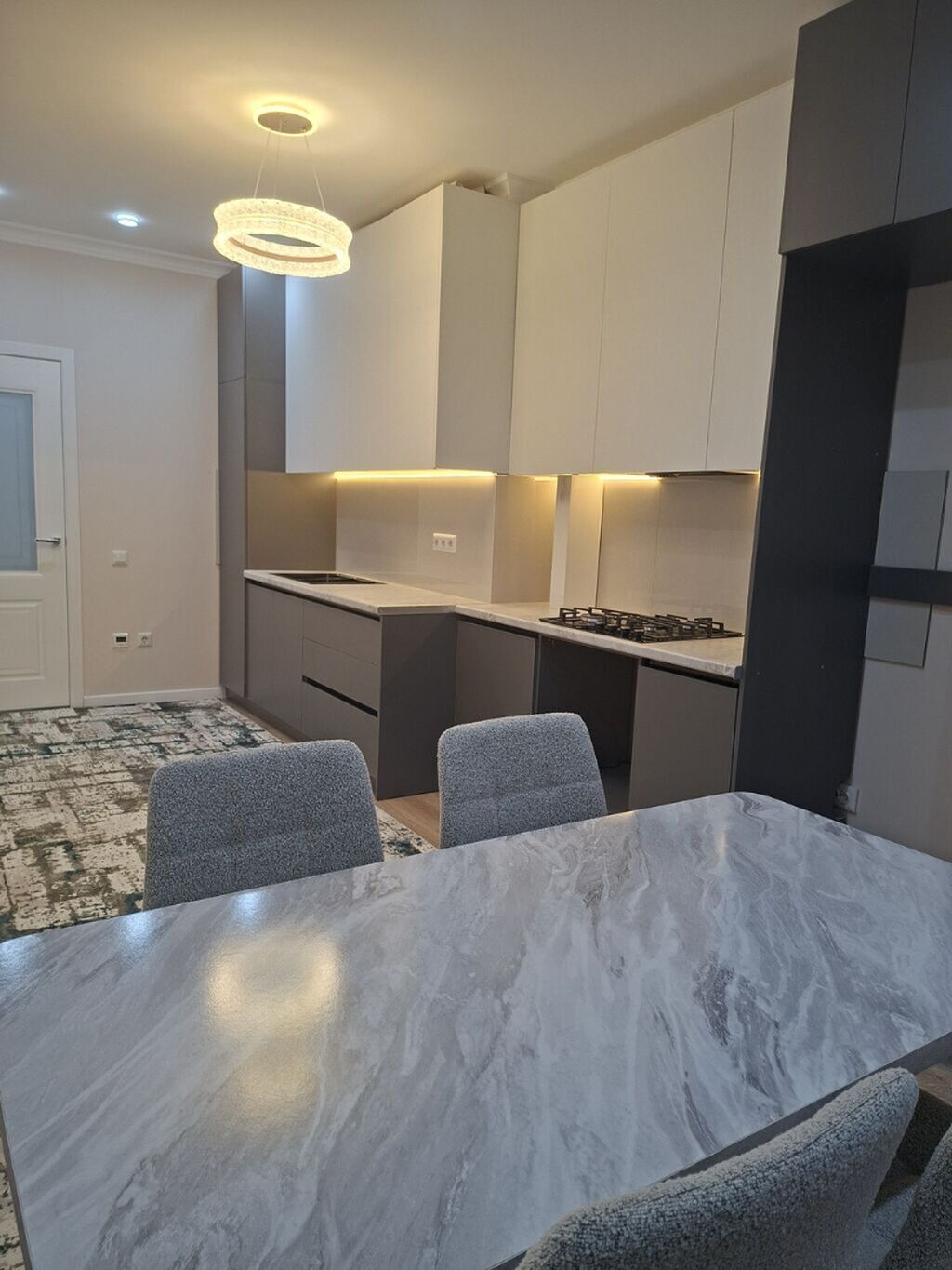 1 комната, 42 м², Асанбай мкр Элитка, 2 этаж, Свежий ремонт: фото 2