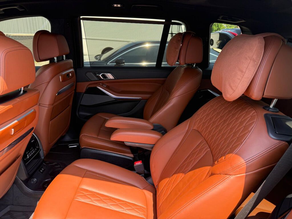 BMW X7: 2023 г., 3 л, Автомат, Бензин, Внедорожник: фото 7