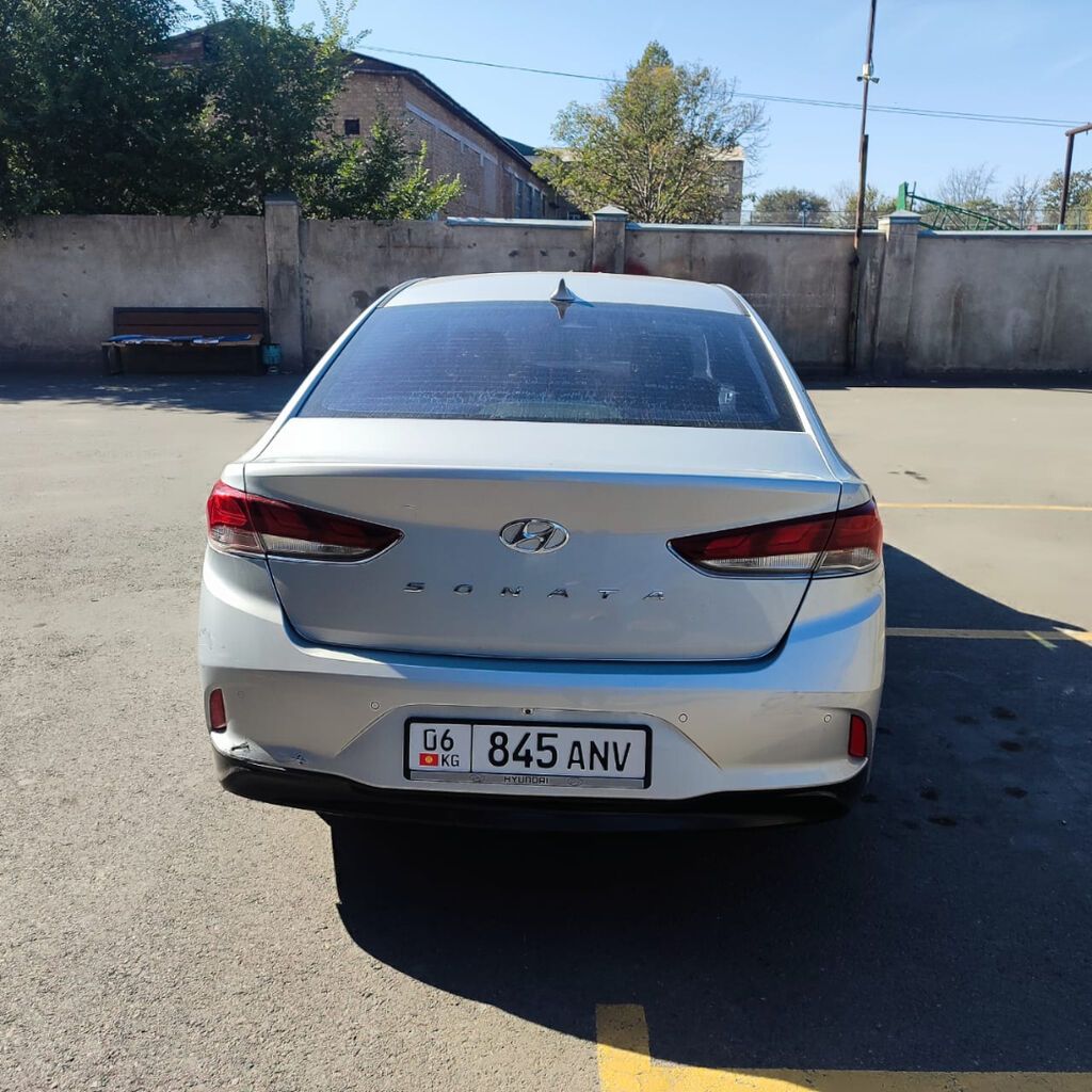 Hyundai Sonata: 2018 г., 2 л, Автомат, Газ, Седан: фото 4
