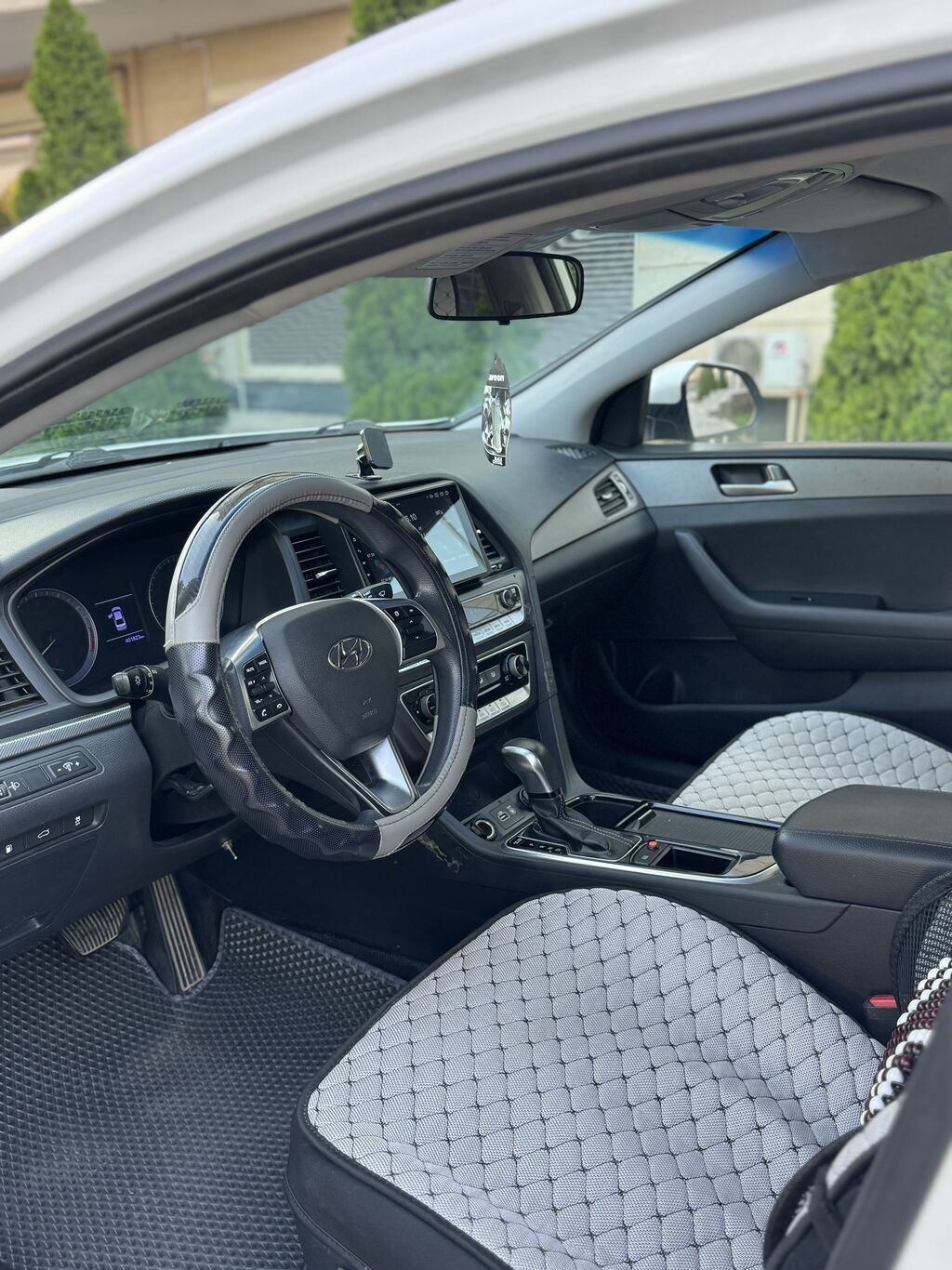 Hyundai Sonata: 2020 г., 2 л, Автомат, Газ, Седан: фото 8
