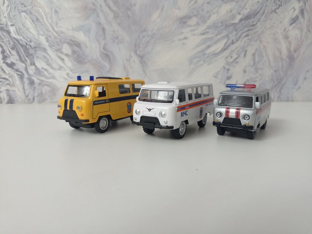 Коллекция масштабных моделей советских/российских автомобилей: фото 2