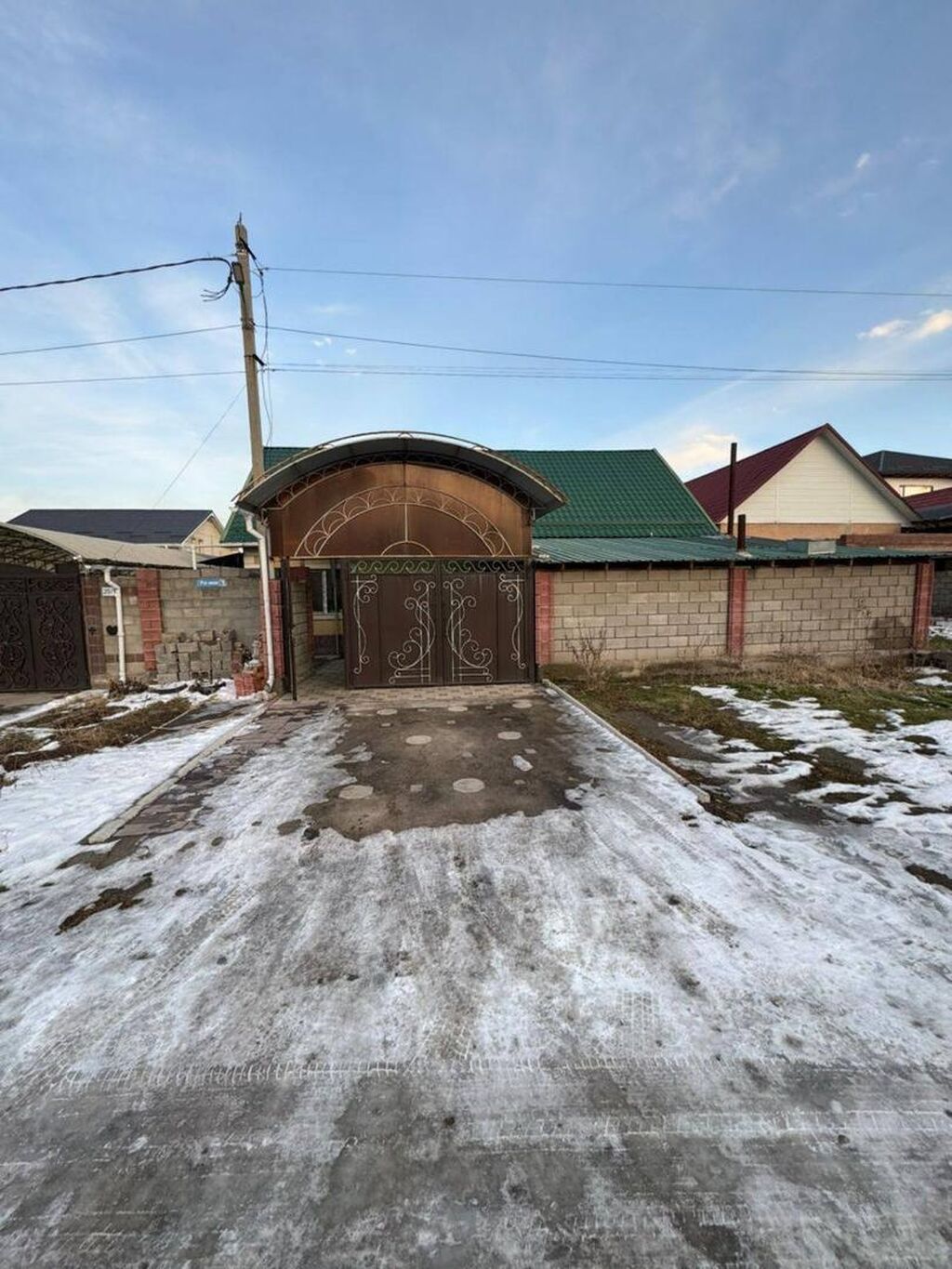 Продается мансардный дом 140 м², фактически 4,2 соток, а по документам: фото 1
