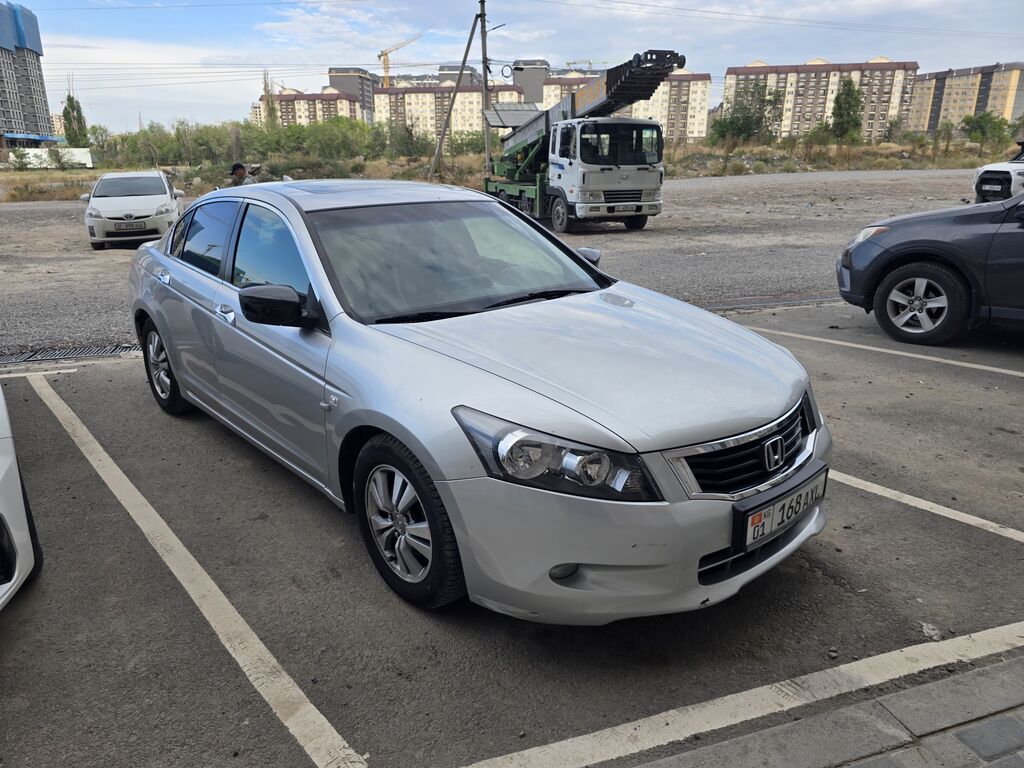 Honda Accord: 2009 г., 2.4 л, Автомат, Бензин, Седан: фото 2