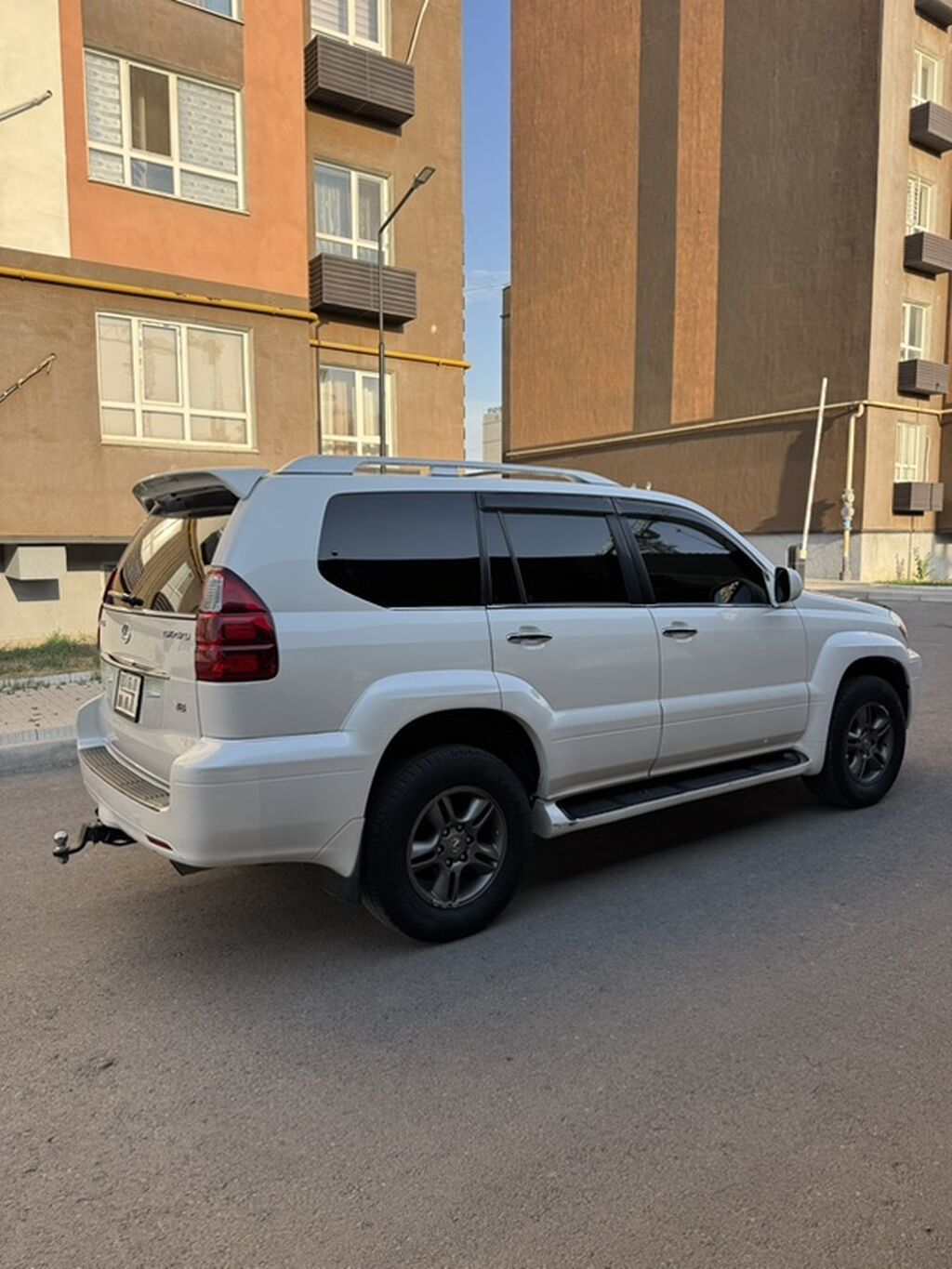 Lexus GX: 2007 г., Внедорожник: фото 3
