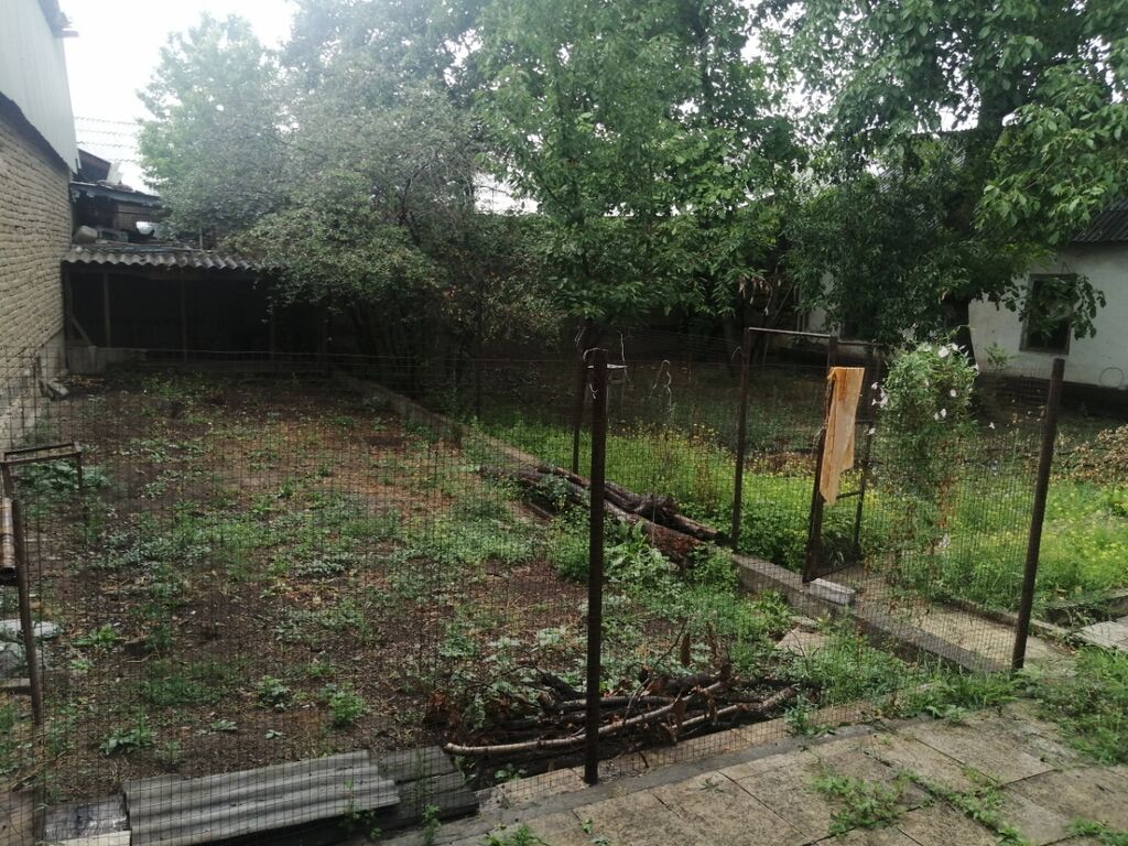 Продаётся дом с двором и садом в Ошском районе, ул. Джим, 49. -: фото 8