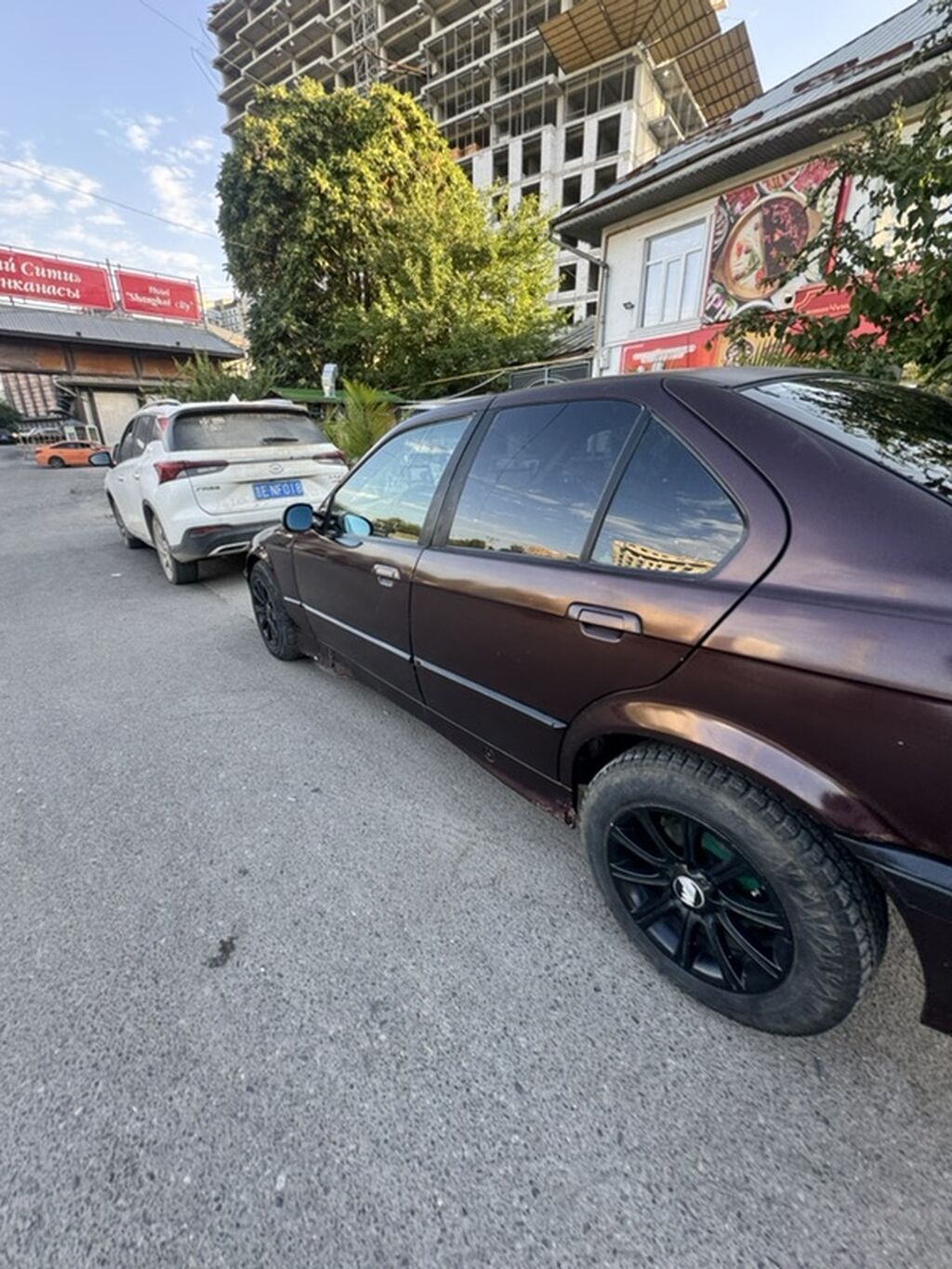 BMW 3 series: 1992 г., 1.8 л, Механика, Бензин, Седан: фото 2