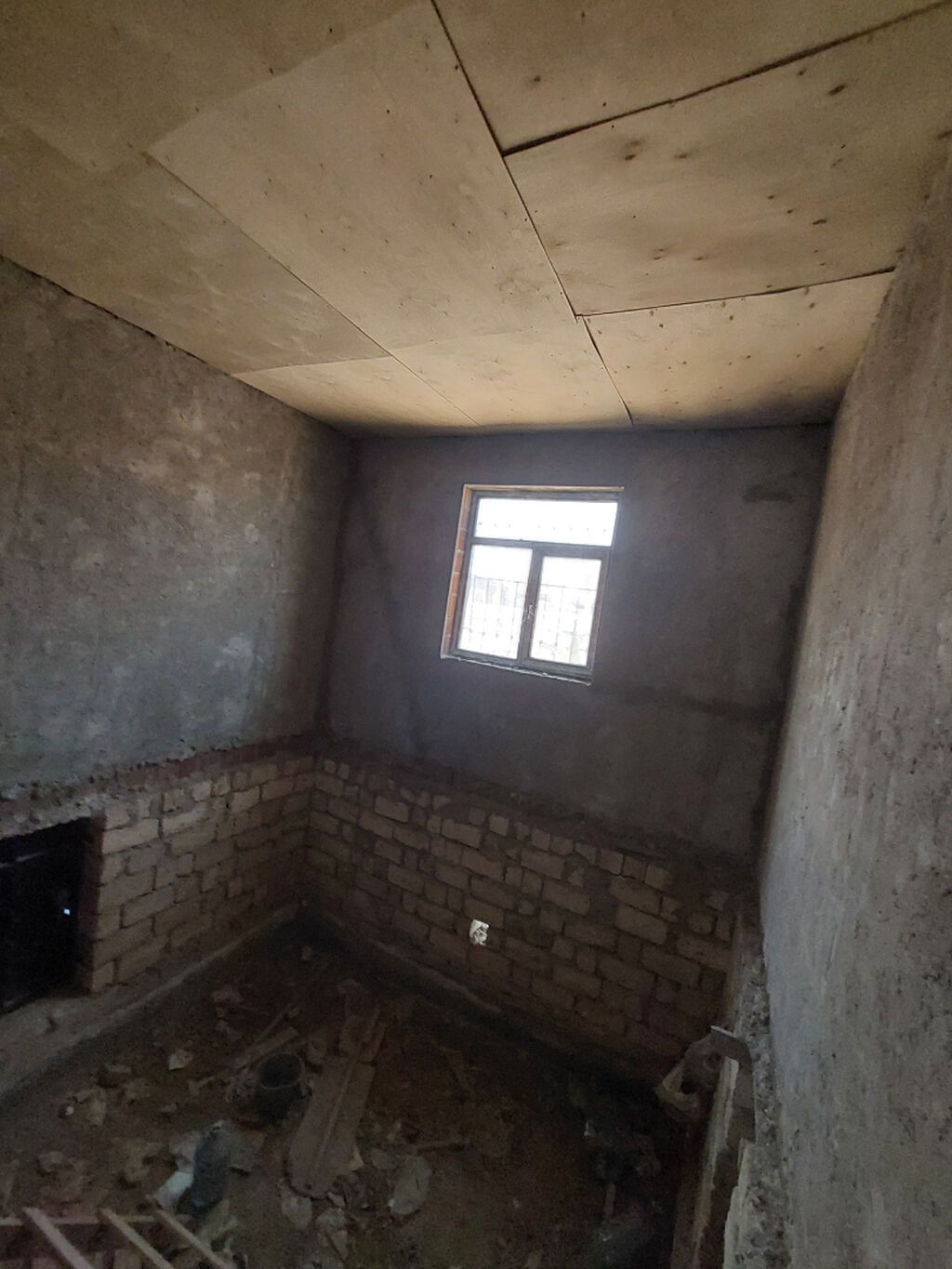 5 otaqlı, 132 kv. m, Kredit yoxdur, Orta təmir