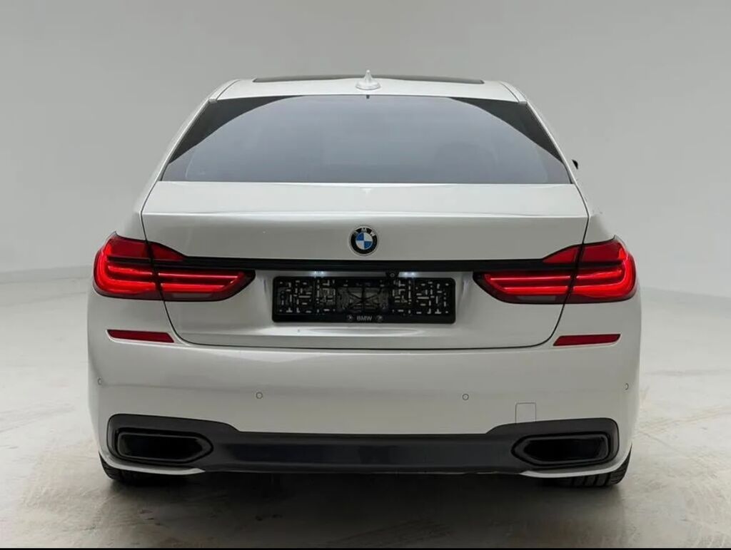 BMW 7 series: 2018 г., Автомат, Бензин, Седан: фото 4