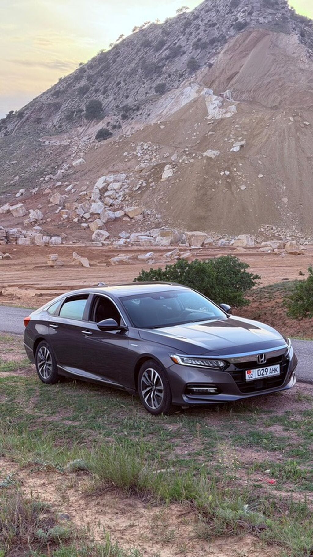 Honda Accord: 2019 г., 2 л, Вариатор, Гибрид, Седан: фото 4