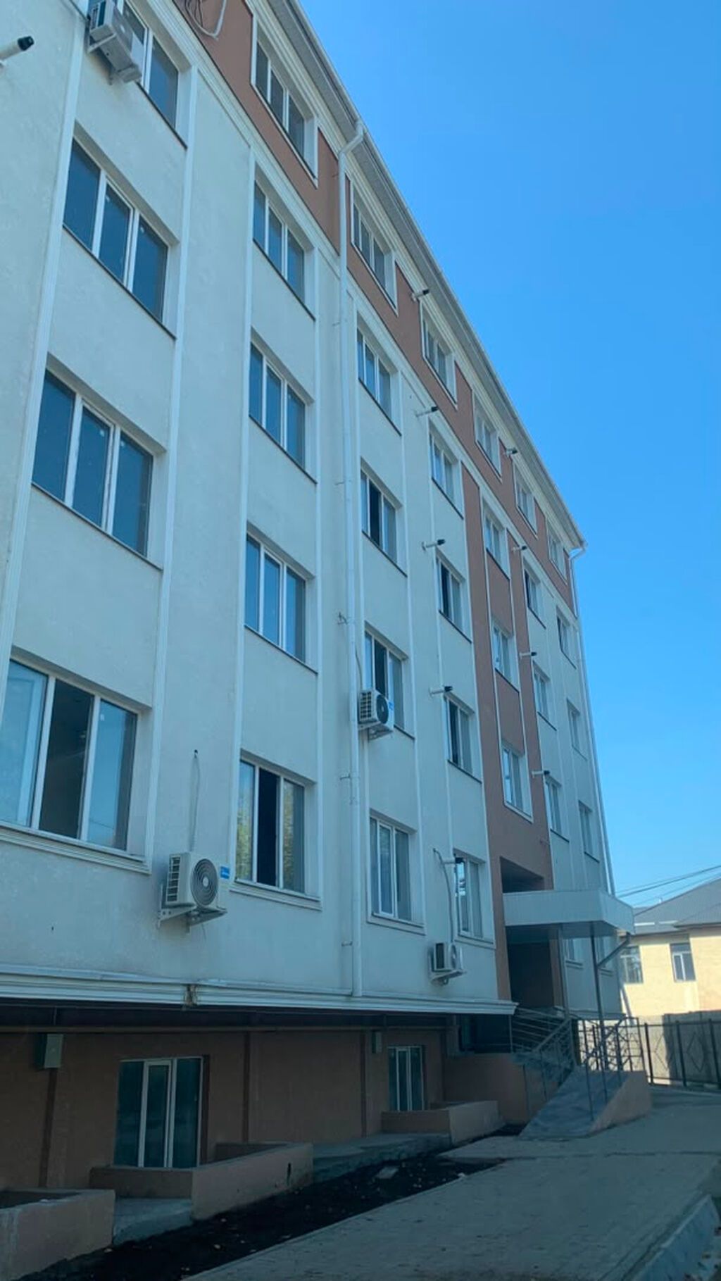 1 комната, 38 м², Чекиш-Ата рынок Элитка, 1 этаж, Евроремонт: фото 1