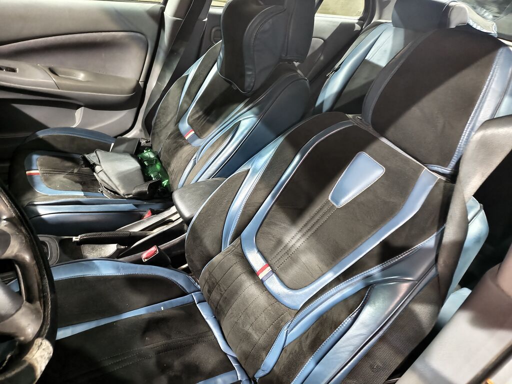 Nissan Almera Classic: 2003 г., 1.5 л, Механика, Бензин, Седан: фото 4