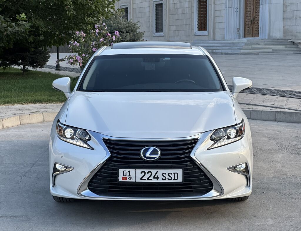 Lexus ES: 2016 г., 2.5 л, Автомат, Гибрид, Седан: фото 2